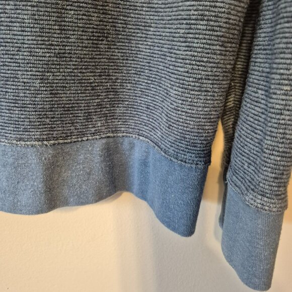 Patagonia Blue Hoodie Size Medium - Picture 10 of 13